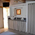 Semesterbostad Maison Atypique Rondinara, La Combe Verte Bonifacio (Corsica)