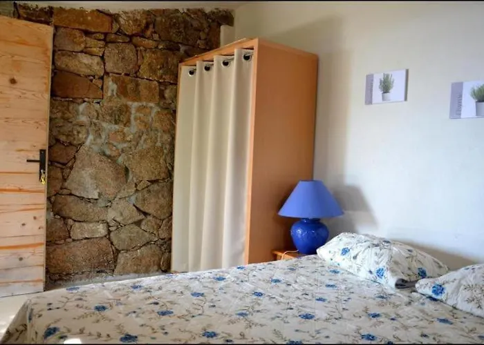 Maison Atypique Rondinara, La Combe Verte * Bonifacio (Corsica)